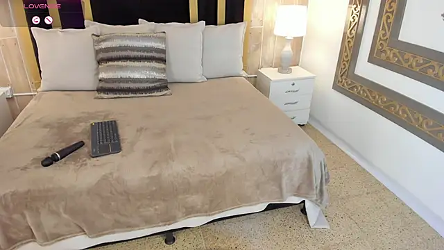 sofiaivanova online show from 03-12-26, 03:45