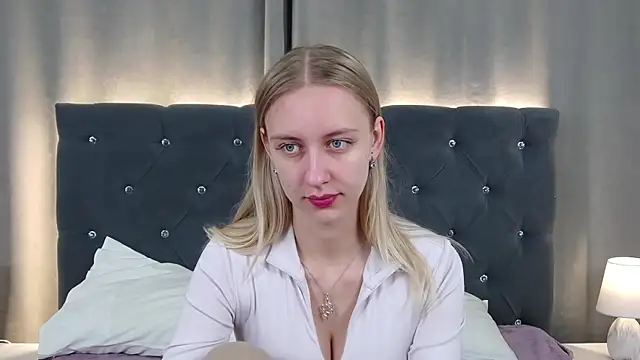 RachaelCute online show from 05-12-26, 04:20