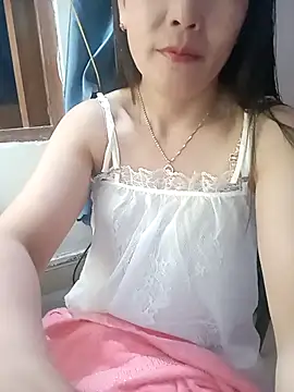 Feeling-hot online show from 05-02-26, 03:39