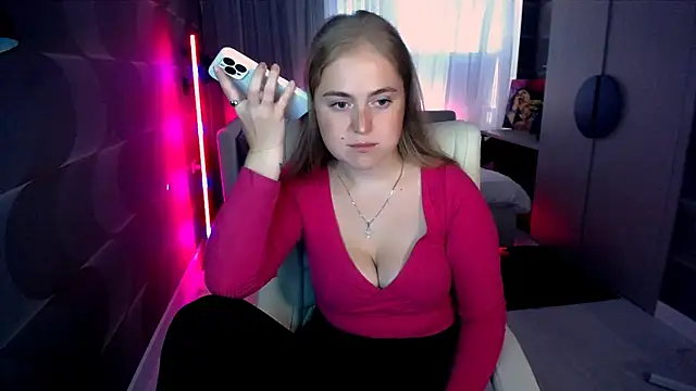 Kate Moan online show from 07-09-26, 05:22