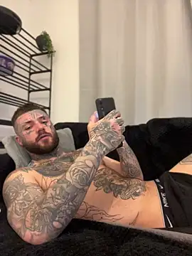 magicmichaell online show from 04-08-26, 07:30