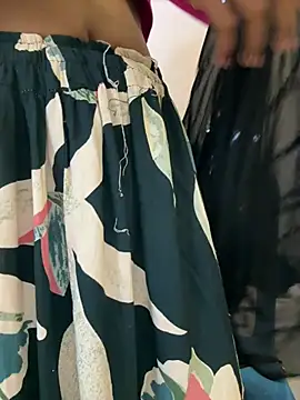 Snapshot of Rani__telugu chatting on 02-15-26, 03:25 Rani telugu online show from 02-15-26, 03:25