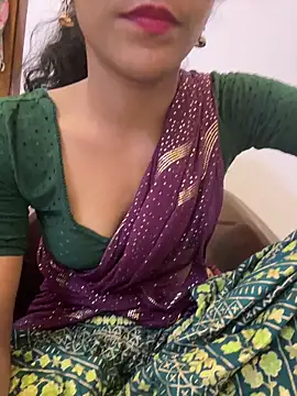 Snapshot of Rani__telugu chatting on 03-13-26, 07:09 Rani telugu online show from 03-13-26, 07:09