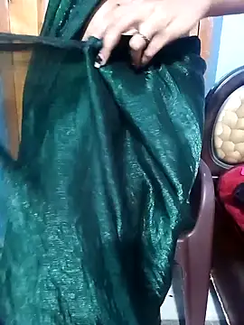 Snapshot of Rani__telugu chatting on 03-25-26, 04:29 Rani telugu online show from 03-25-26, 04:29