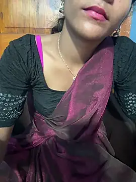 Snapshot of Rani__telugu chatting on 04-01-26, 04:24 Rani telugu online show from 04-01-26, 04:24