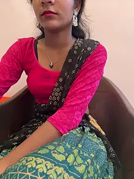 Snapshot of Rani__telugu chatting on 04-09-26, 02:33 Rani telugu online show from 04-09-26, 02:33