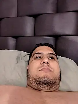 Womanizer24 online show from 11-17-25, 05:41