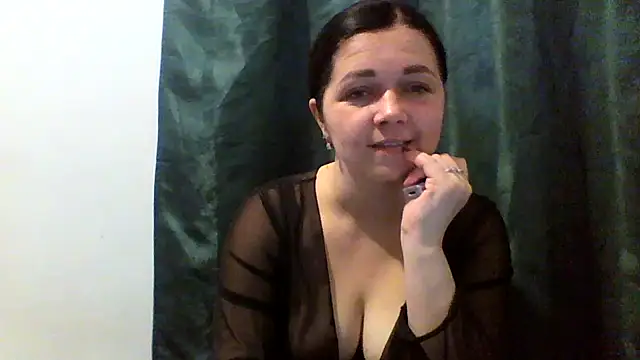 Vitalina282128 online show from 03-03-26, 12:33