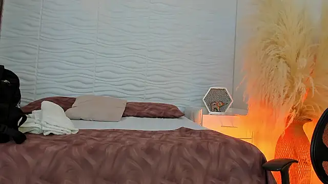 lilithDraven  online show from 03-19-26, 04:16