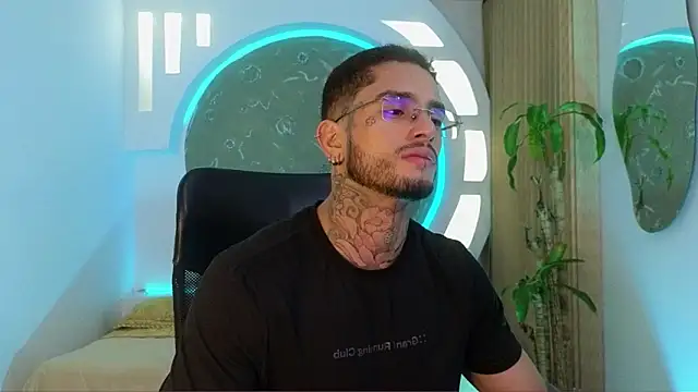 Alanrodgers online show from 02-28-26, 01:45