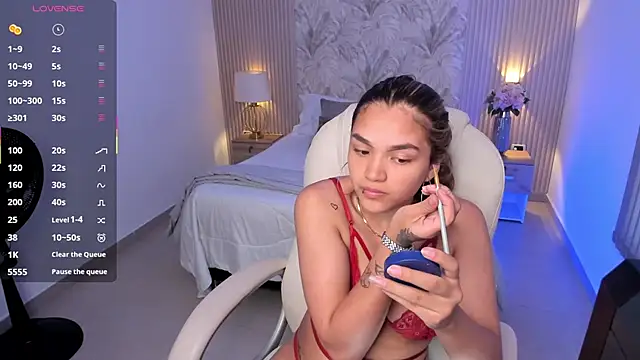 Kim stonee online show from 01-17-26, 07:28