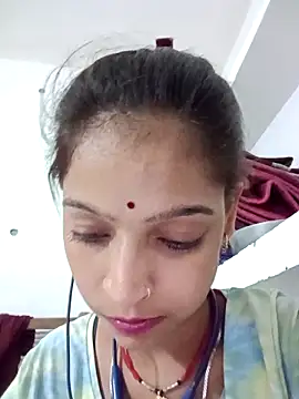 Snapshot of Mohnicute chatting on 04-27-26, 06:50 Mohnicute online show from 04-27-26, 06:50