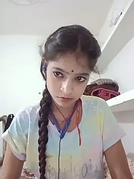 Snapshot of Mohnicute chatting on 05-31-26, 06:31 Mohnicute online show from 05-31-26, 06:31