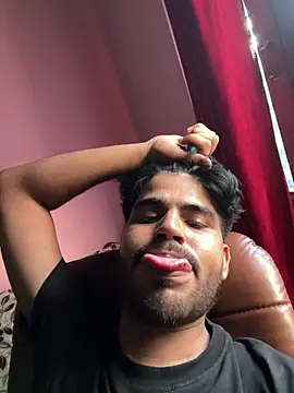 hotyyyyjonny online show from 07-14-26, 12:33