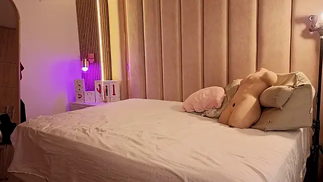 Iamnyxy online show from 03-26-26, 12:00