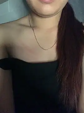 Snapshot of Winnie-sexy chatting on 04-12-26, 08:36 Winnie-sexy online show from 04-12-26, 08:36