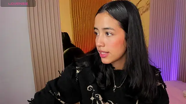Snapshot of Joselyn_tay chatting on 06-11-26, 12:25 Joselyn tay online show from 06-11-26, 12:25