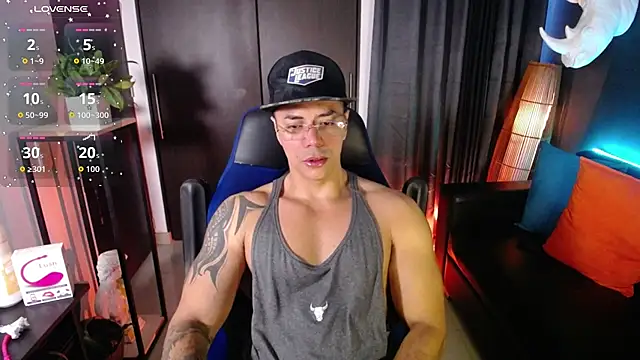 Snapshot of Zed_ferrer chatting on 06-27-26, 10:53 Zed ferrer online show from 06-27-26, 10:53