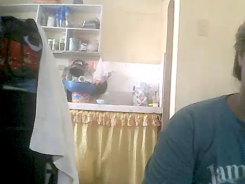 loriepinay46 online show from 04-10-26, 11:31