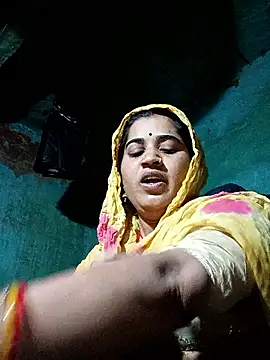 Hot kamla online show from 02-21-26, 10:00