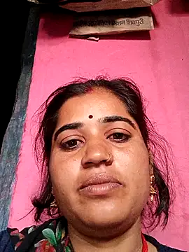 Hot kamla online show from 04-12-26, 12:37