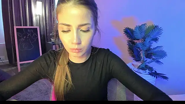 Aurora Glow21 online show from 02-09-26, 12:09