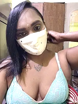 Dharshini98 online show from 03-07-26, 01:41