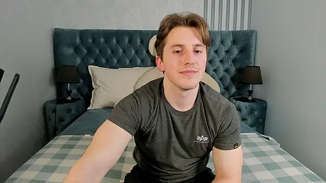 MarkYeti online show from 03-07-26, 07:44