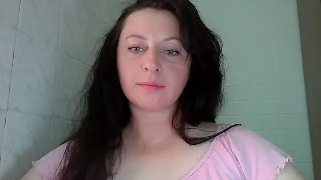 Snapshot of MelinaAx chatting on 06-24-26, 08:08 MelinaAx online show from 06-24-26, 08:08