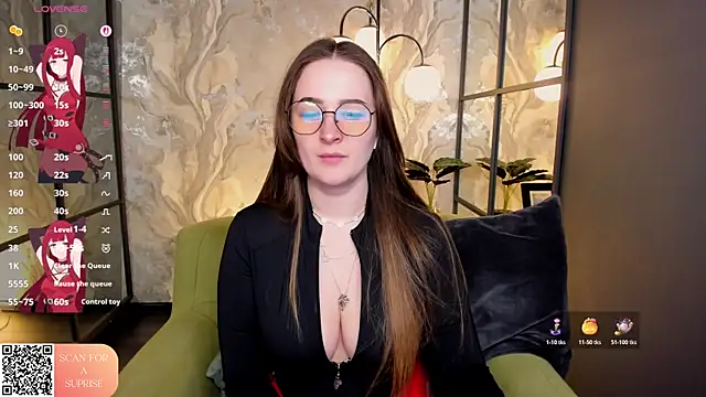 EmmaBloomm online show from 05-10-26, 10:48