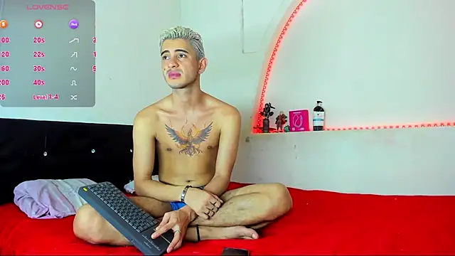 kaiborman00 online show from 03-07-26, 03:03