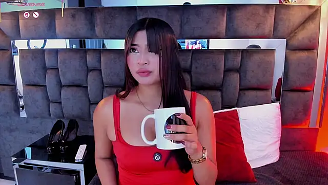 IssaJones  online show from 04-16-26, 08:20