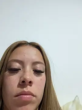 Abbiejohnson online show from 06-06-26, 04:06