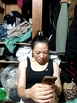 Snapshot of Lucky-688 chatting on 06-23-26, 01:53 Lucky-688 online show from 06-23-26, 01:53