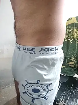 Jonny151987 online show from 11-21-25, 09:02