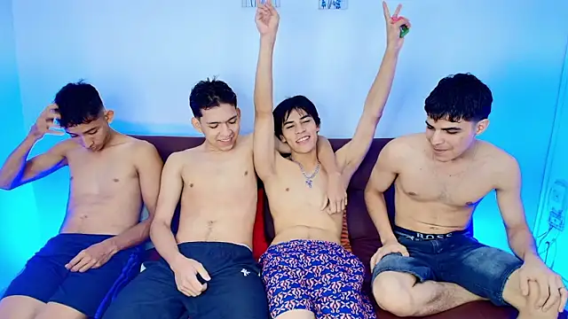 CHILLBICREWX online show from 03-07-26, 05:15