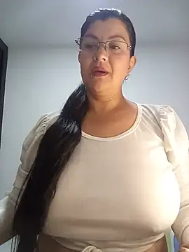 Snapshot of CelesteAlvarez1989 chatting on 06-02-26, 03:08 CelesteAlvarez1989 online show from 06-02-26, 03:08