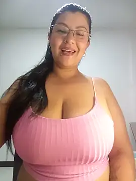 Snapshot of CelesteAlvarez1989 chatting on 06-03-26, 02:14 CelesteAlvarez1989 online show from 06-03-26, 02:14