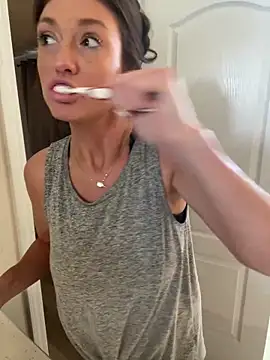 Ayybaebay online show from 04-13-26, 08:36