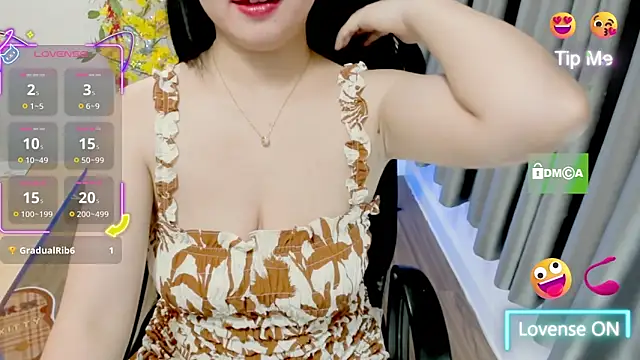 Snapshot of Hali_Sweetgirl chatting on 04-11-26, 07:45 Hali Sweetgirl online show from 04-11-26, 07:45