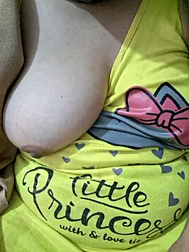 mnbvcxzqwertyuiop1235 online show from 04-02-26, 10:57