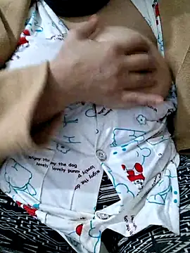 mnbvcxzqwertyuiop1235 online show from 04-08-26, 03:12