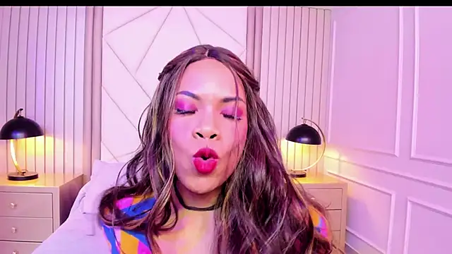 LailaDavidson online show from 05-23-26, 12:20