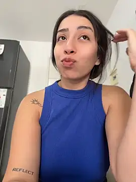 Snapshot of Lina_soler69 chatting on 06-04-26, 02:01 Lina soler69 online show from 06-04-26, 02:01