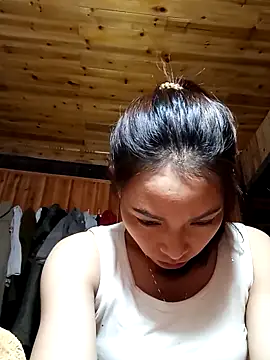 Snapshot of _Su-Su_ chatting on 04-03-26, 01:42 Su-Su online show from 04-03-26, 01:42