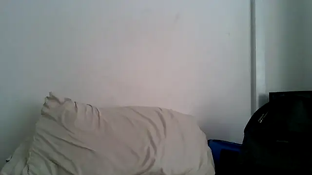 Snapshot of Marky20002 chatting on 07-13-26, 02:42 Marky20002 online show from 07-13-26, 02:42
