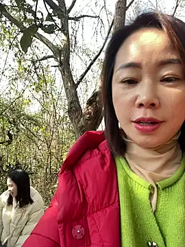 Snapshot of xiaoling2358 chatting on 01-11-26, 04:28 xiaoling2358 online show from 01-11-26, 04:28