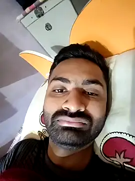 Snapshot of smartboy9smit chatting on 12-14-25, 03:23 smartboy9smit online show from 12-14-25, 03:23