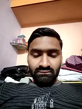 Snapshot of smartboy9smit chatting on 12-20-25, 04:14 smartboy9smit online show from 12-20-25, 04:14