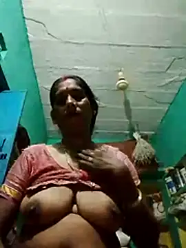 Snapshot of Xx_savita chatting on 07-18-26, 10:24 Xx savita online show from 07-18-26, 10:24